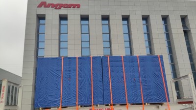 發了2臺外圓自動滾涂機，給美國汽車零件客戶先鋒金屬