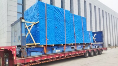 自動滾涂機、噴膠機發印度汽車零部件老客戶